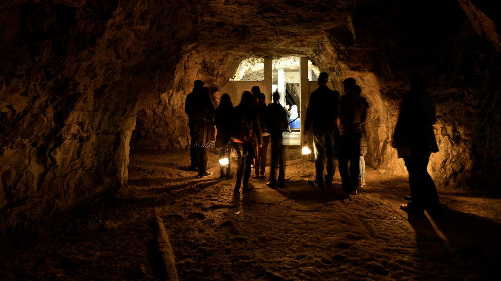 Things to do near London with kids Chislehurts Caves